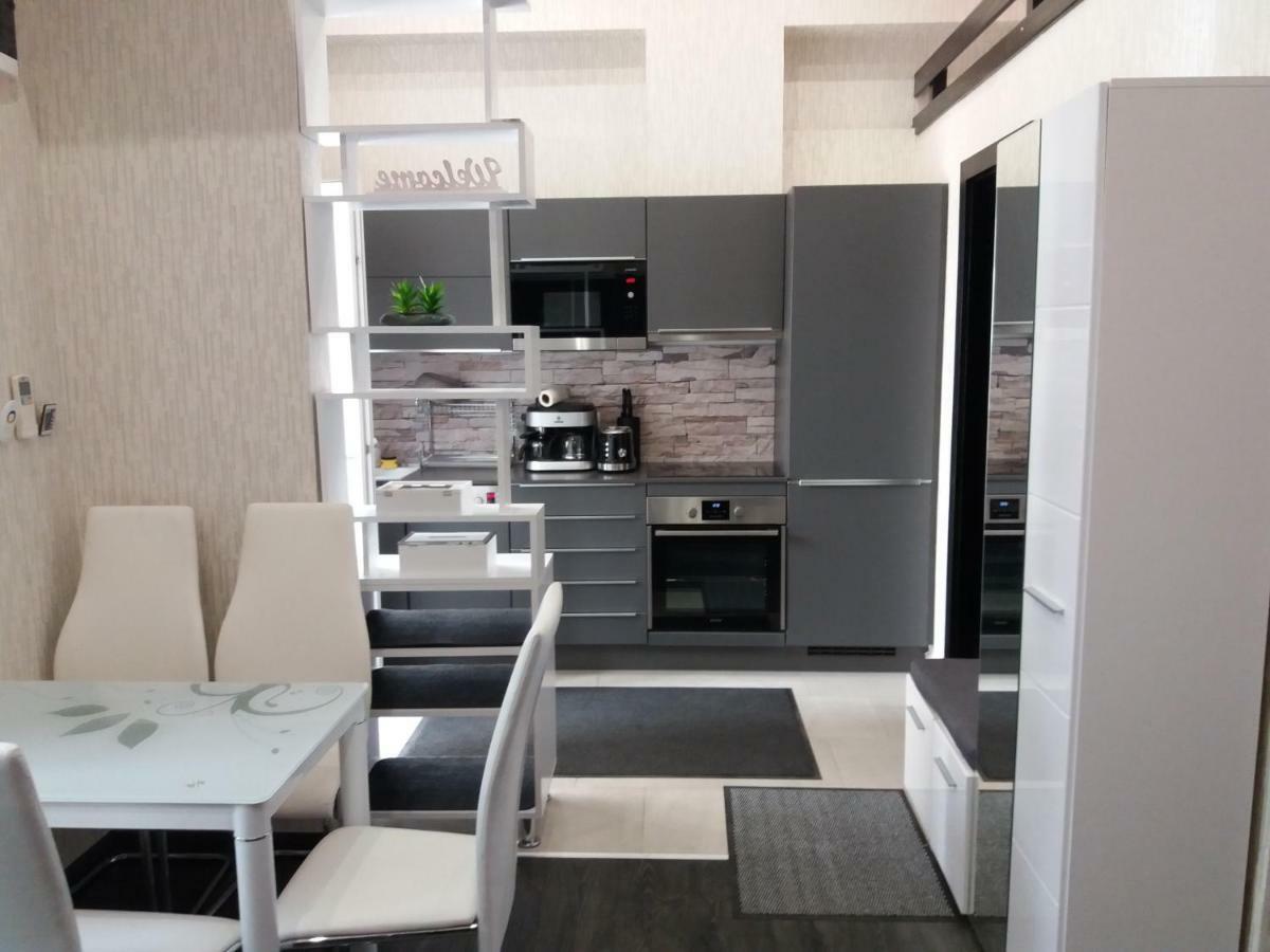Corvinus Apartman Budapeszt Zewnętrze zdjęcie